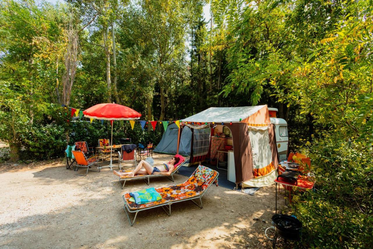 Camping La Peiriere Tuchan Exterior foto