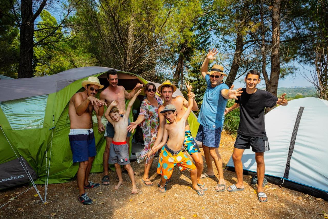 Camping La Peiriere Tuchan Exterior foto